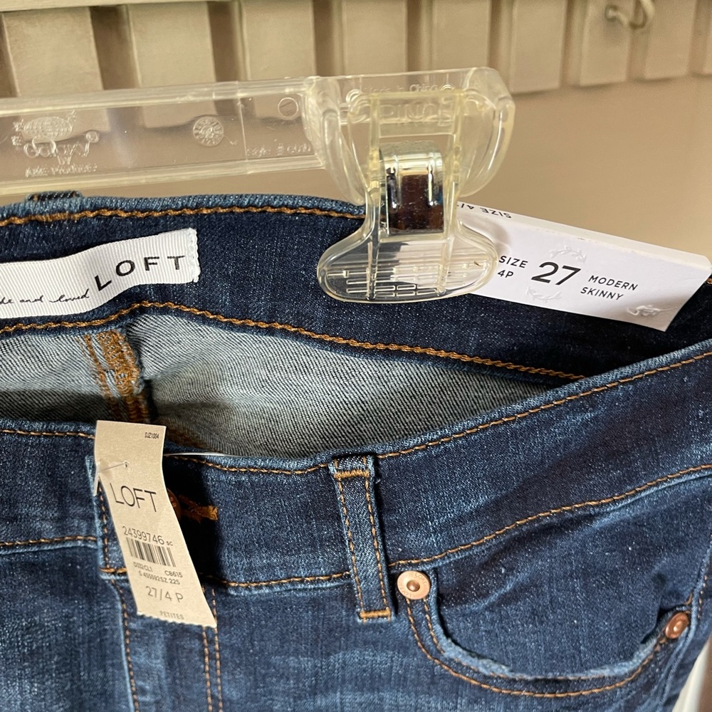 LOFT Modern Skinny jeans